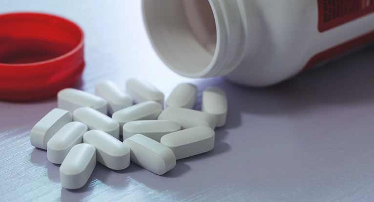 Can You Take Aspirin and Ibuprofen Together?